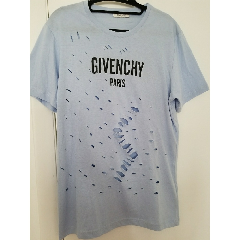 Givenchy Paris t shirt light blue size medium new